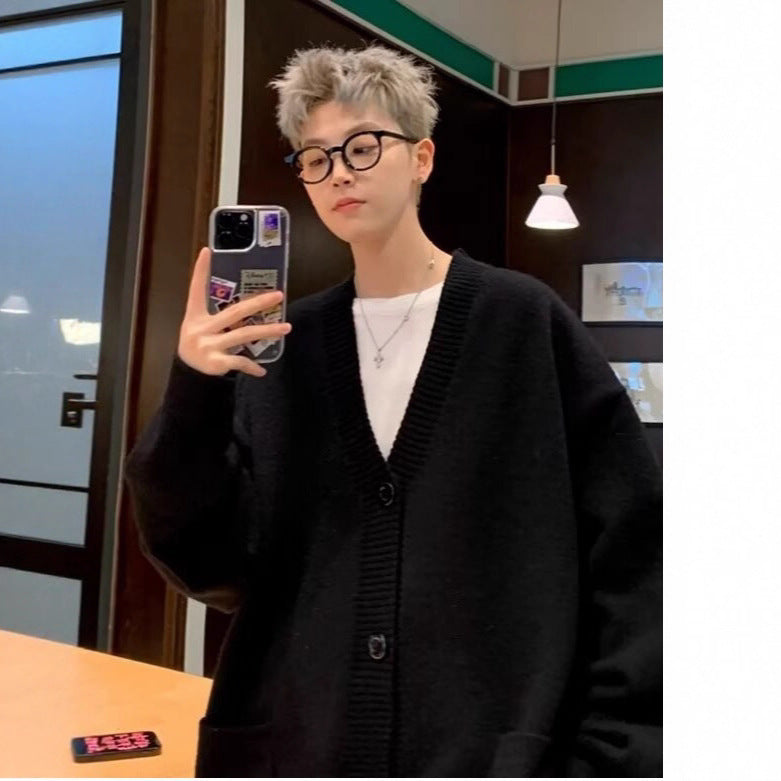 Japanese Style Loose-Fit Cardigan Sweater Coat – Versatile Men’s Knit