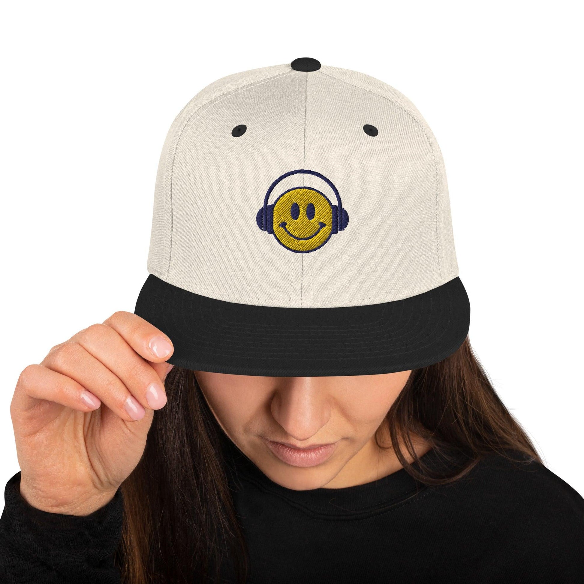 Headphone smiley | Snapback Hat Yupoong - Teffie